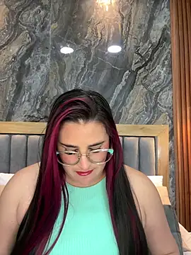 Snapshot of BellaPeers_ chatting on March 5, 11:38 am BellaPeers  online show from March 5, 11:38 am