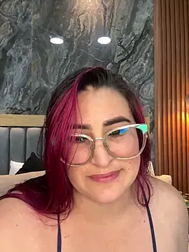 Snapshot of BellaPeers_ chatting on March 11, 2:40 pm BellaPeers  online show from March 11, 2:40 pm