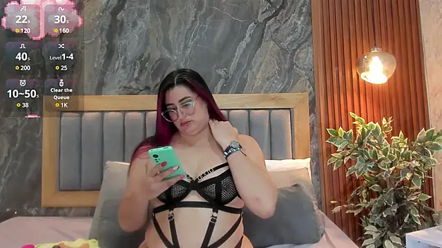 Snapshot of BellaPeers_ chatting on March 13, 2:55 pm BellaPeers  online show from March 13, 2:55 pm