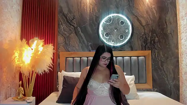 BellaPeers  online show from November 20, 11:54 am