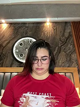 BellaPeers  online show from April 22, 12:39 pm