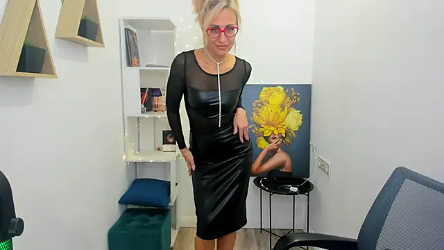 Snapshot of MuseOfStage chatting on March 14, 5:46 pm MuseOfStage online show from March 14, 5:46 pm