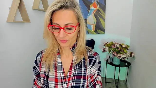 MuseOfStage online show from January 18, 11:36 am