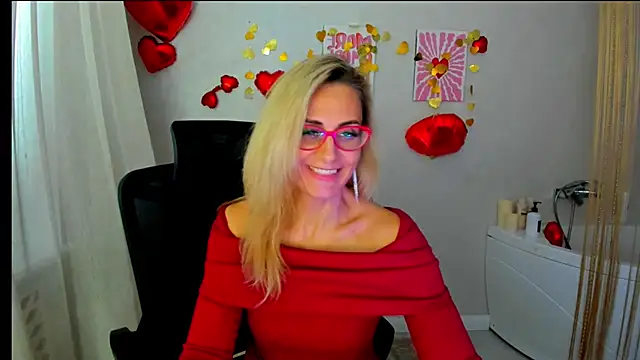 MuseOfStage online show from February 11, 11:37 am