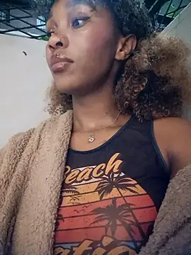 Shria107 online show from March 30, 10:33 pm