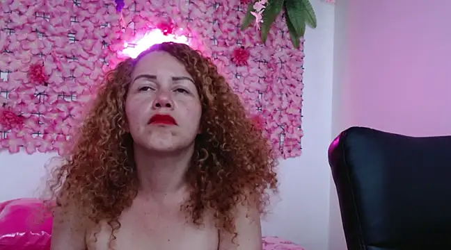 BLONDE SEXYHOT online show from February 15, 4:01 pm