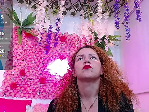 BLONDE SEXYHOT online show from March 8, 5:38 am