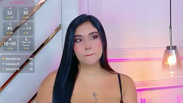 Snapshot of Kendall-Moll chatting on July 3, 2:23 pm Kendall-Moll online show from July 3, 2:23 pm