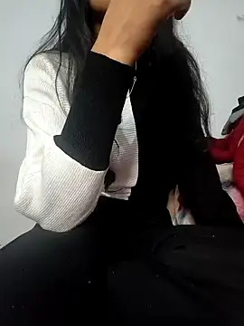 Snapshot of catreena chatting on January 10, 7:32 pm catreena online show from January 10, 7:32 pm