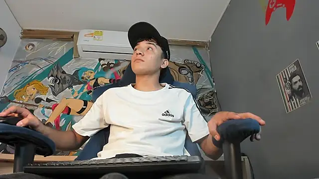 Austin Cardieff online show from February 27, 3:04 am