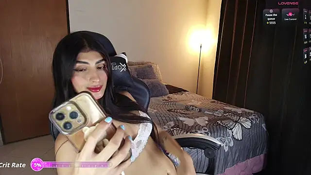 April Scarlett online show from March 1, 4:14 am