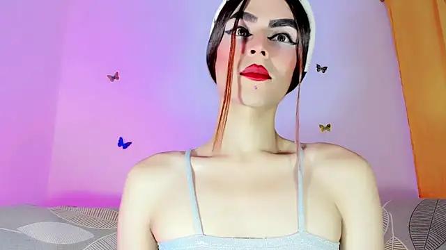 TatiGil online show from March 29, 10:32 pm