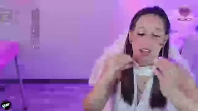 Snapshot of Skarlet_Adams28 chatting on July 22, 7:16 pm Skarlet Adams28 online show from July 22, 7:16 pm