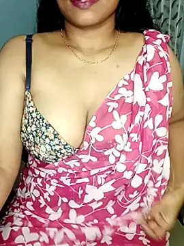 Snapshot of telugu99ramya chatting on December 26, 5:37 am telugu99ramya online show from December 26, 5:37 am