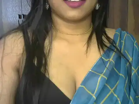 Snapshot of telugu99ramya chatting on February 27, 6:02 am telugu99ramya online show from February 27, 6:02 am
