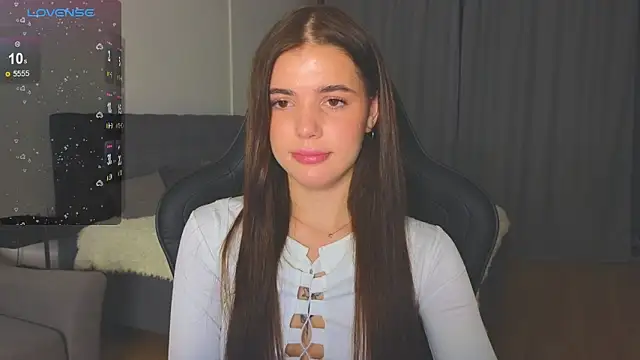 adrianawow1 online show from September 18, 9:17 pm