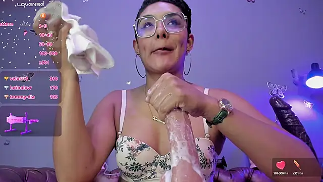 Snapshot of Kaira_mosse chatting on January 29, 5:35 pm Kaira mosse online show from January 29, 5:35 pm