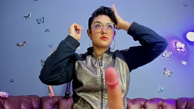 Snapshot of Kaira_mosse chatting on March 14, 12:18 pm Kaira mosse online show from March 14, 12:18 pm