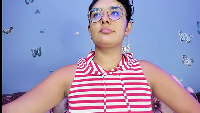 Kaira mosse online show from November 16, 11:49 am