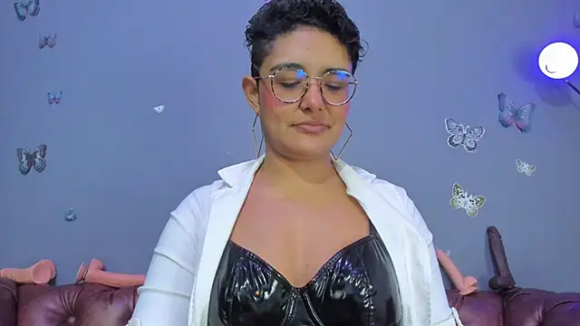 Kaira mosse online show from January 8, 11:56 am