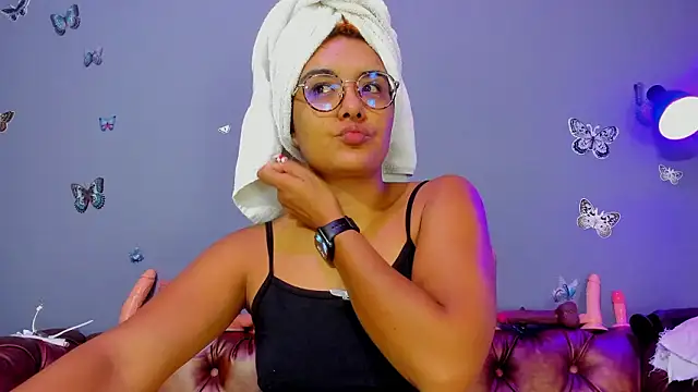 Kaira mosse online show from March 8, 11:58 am