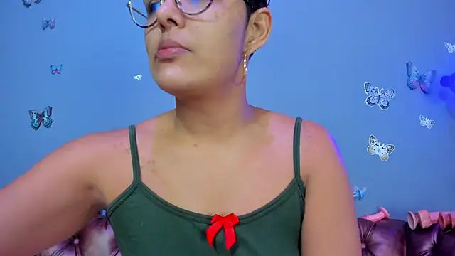 Kaira mosse online show from June 5, 11:49 am