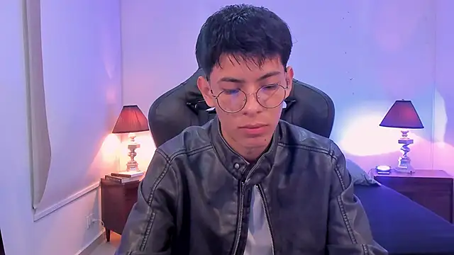 alexandersawyer online show from November 14, 12:48 pm