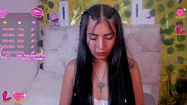 Snapshot of cristalconnorr chatting on April 10, 4:23 pm cristalconnorr online show from April 10, 4:23 pm