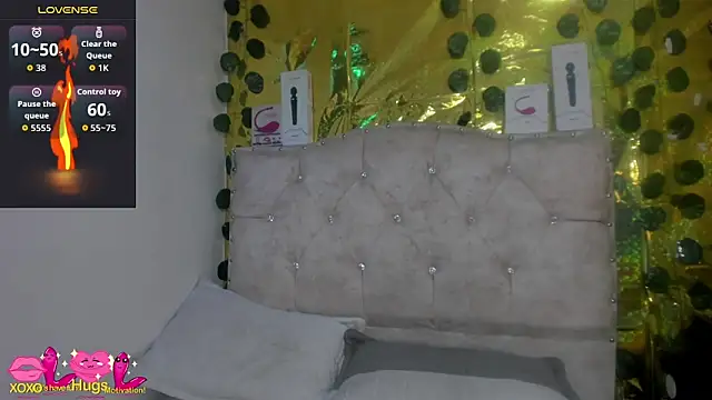 Snapshot of cristalconnorr chatting on May 11, 3:07 pm cristalconnorr online show from May 11, 3:07 pm