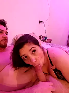 Snapshot of CoelhinhaGostosa chatting on December 19, 8:10 am CoelhinhaGostosa online show from December 19, 8:10 am