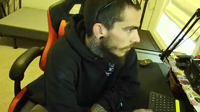 XMeF10 online show from February 15, 9:37 pm