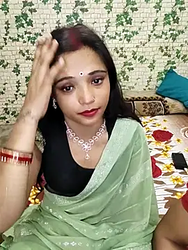 Snapshot of Dirty_couple_11 chatting on February 18, 4:48 pm Dirty couple 11 online show from February 18, 4:48 pm