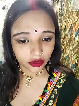 Snapshot of Dirty_couple_11 chatting on February 22, 8:29 am Dirty couple 11 online show from February 22, 8:29 am