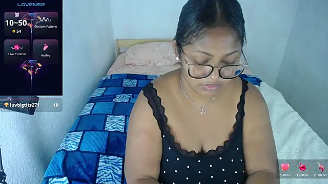 miajoseph  online show from March 19, 3:43 am