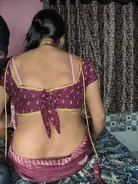 Shivani Mumbai85 online show from December 16, 5:40 pm