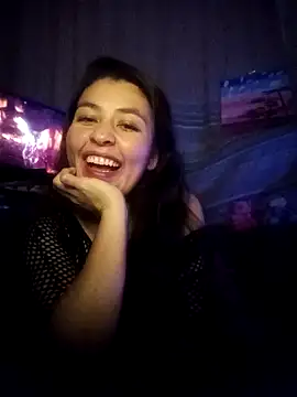 Snapshot of miarosse22 chatting on February 22, 7:34 am miarosse22 online show from February 22, 7:34 am