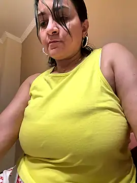 paulinaDiaz1 online show from December 1, 5:57 pm