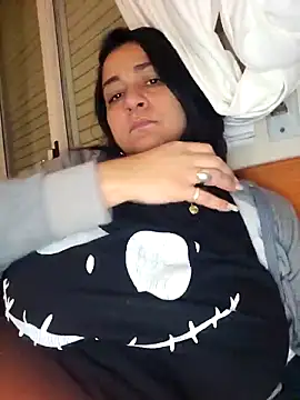 paulinaDiaz1 online show from December 5, 6:15 pm