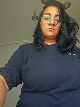 paulinaDiaz1 online show from May 11, 1:06 pm