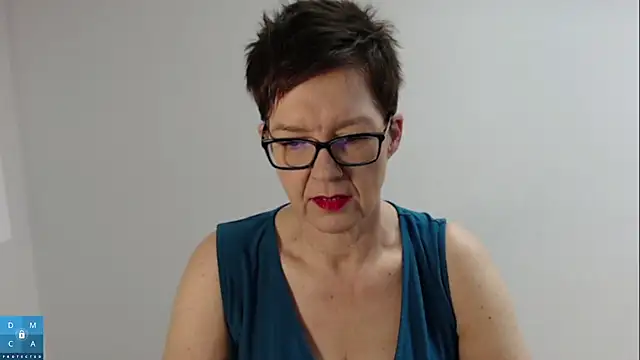 Snapshot of Sofie69Velvet chatting on November 30, 7:34 am Sofie69Velvet online show from November 30, 7:34 am