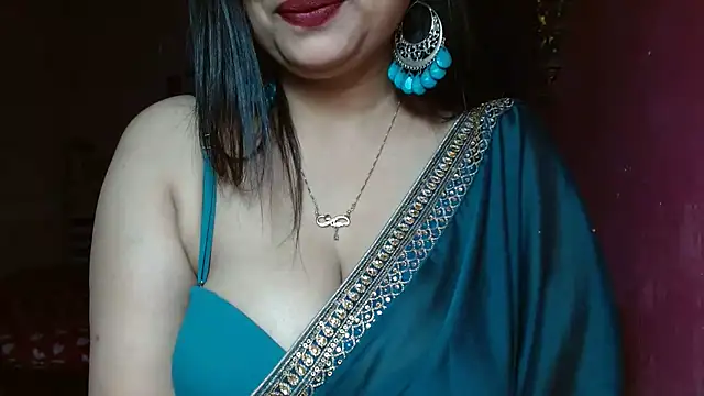 Snapshot of _Kamakshi chatting on December 20, 6:02 pm  Kamakshi online show from December 20, 6:02 pm