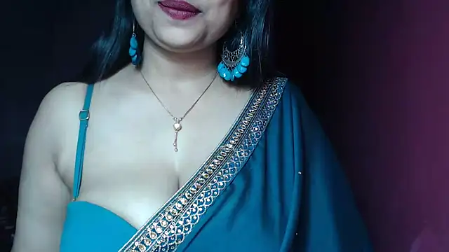 Snapshot of _Kamakshi chatting on January 6, 9:32 pm  Kamakshi online show from January 6, 9:32 pm