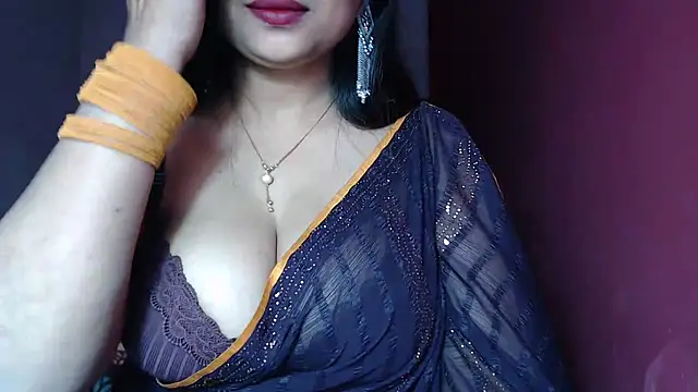 Snapshot of _Kamakshi chatting on February 3, 5:56 pm  Kamakshi online show from February 3, 5:56 pm