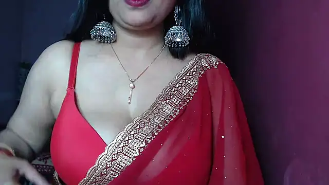Snapshot of _Kamakshi chatting on February 4, 5:55 pm  Kamakshi online show from February 4, 5:55 pm