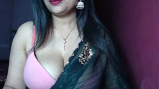 Snapshot of _Kamakshi chatting on February 5, 5:53 pm  Kamakshi online show from February 5, 5:53 pm