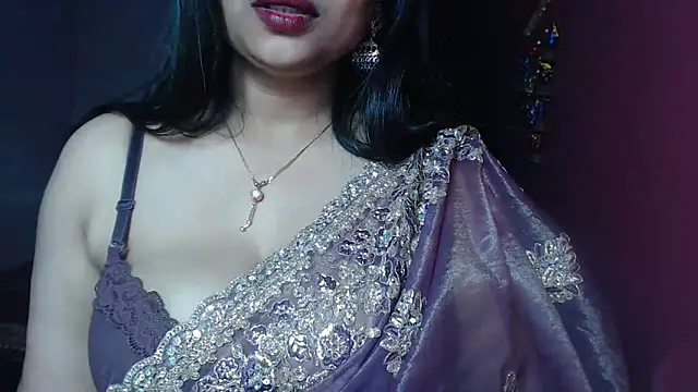 Snapshot of _Kamakshi chatting on February 17, 12:10 am  Kamakshi online show from February 17, 12:10 am