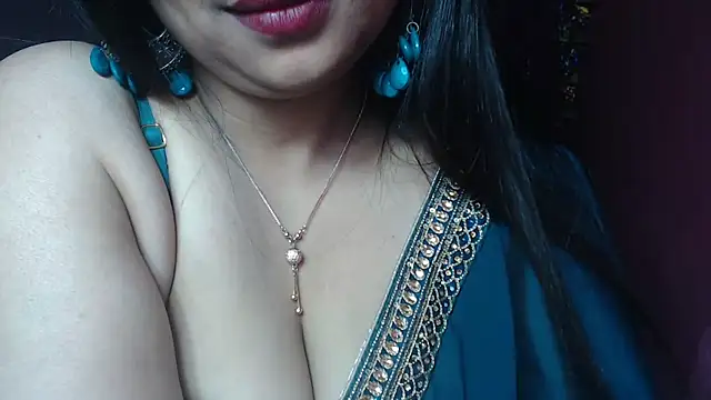 Snapshot of _Kamakshi chatting on February 18, 10:14 pm  Kamakshi online show from February 18, 10:14 pm