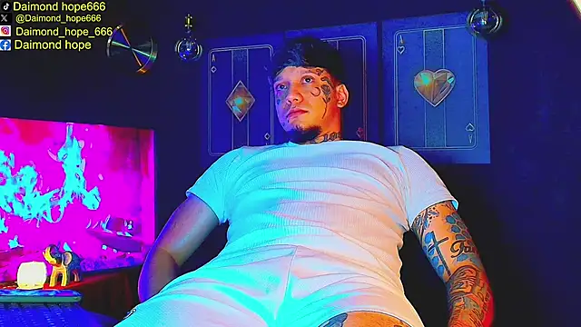 daimond hope666 online show from December 3, 9:02 pm