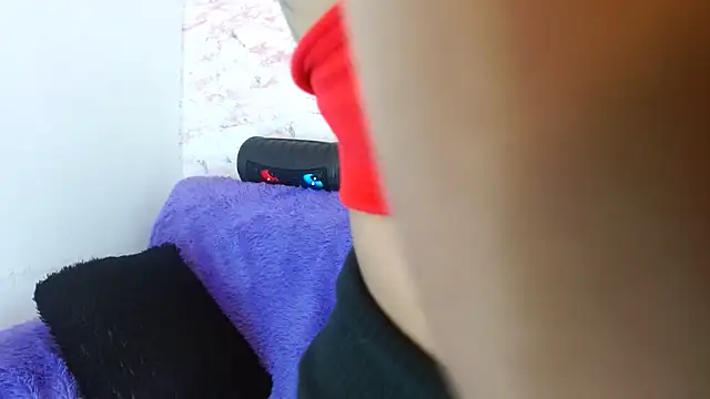 Snapshot of anahi__s chatting on December 1, 7:52 pm anahi s online show from December 1, 7:52 pm