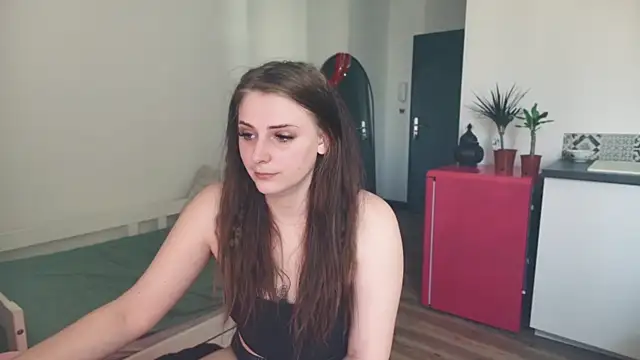 ce leste   online show from February 26, 12:37 pm